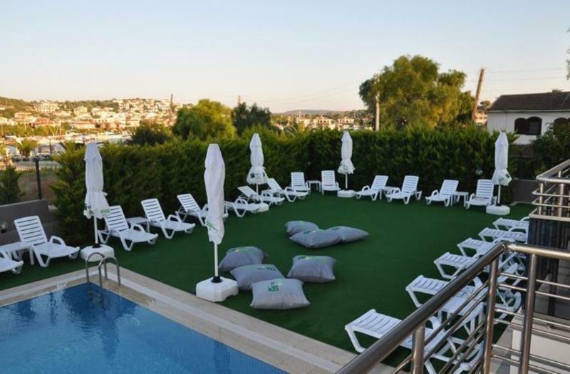 Suena Hotel Çeşme Zewnętrze zdjęcie